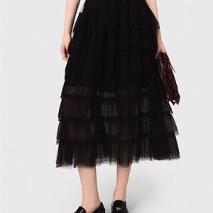Maje Elegant Black Tiered Skirt